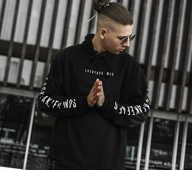 Sudadera Caballero con Gorro